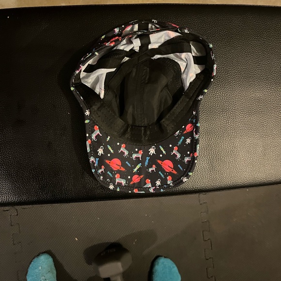 Colorful Patterned Women's Hat - Picture 4 of 4